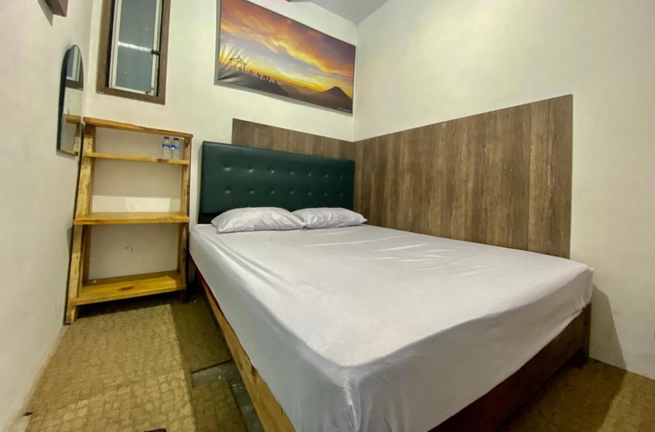 Homestay Batu Kelir Syariah Dieng Mitra Reddoorz Diyeng 外观 照片