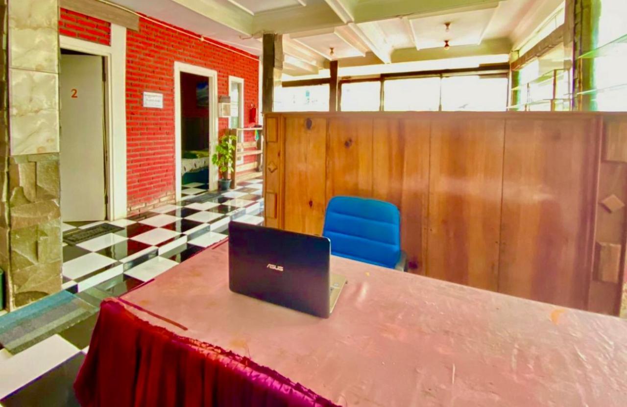 Homestay Batu Kelir Syariah Dieng Mitra Reddoorz Diyeng 外观 照片